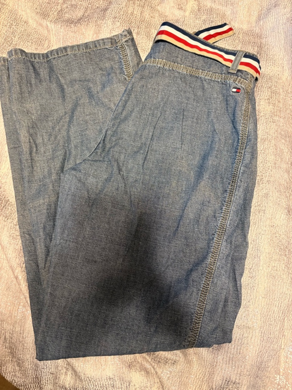 Tommy Hilfiger Women’s Light Blue Denim Jeans with Signature Waistband